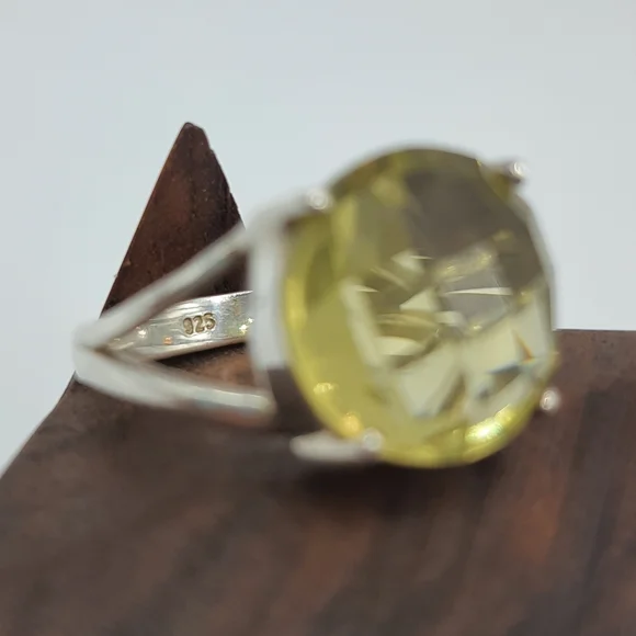 Citrine Ring - Picture 8 of 9